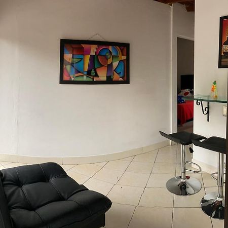 Cozy Apartment In The Poblado San Lucas Medellín Buitenkant foto